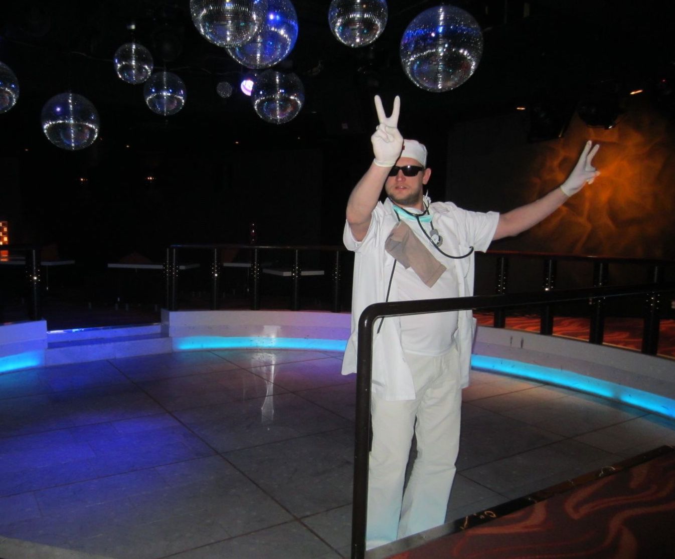 9.veeb.Öhtu jätkus discol..jpg