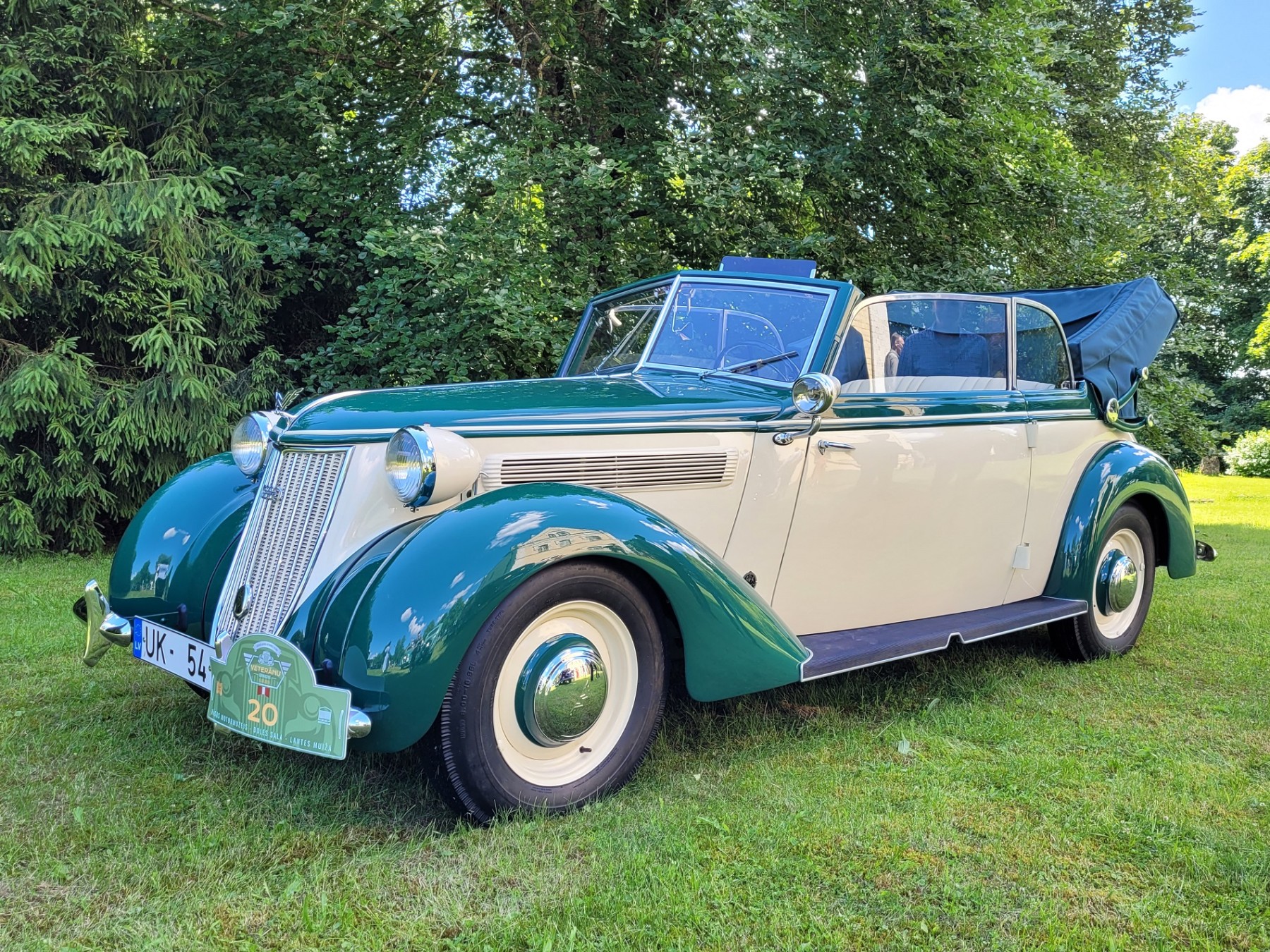 W23, 2024.suvel.1900.jpg